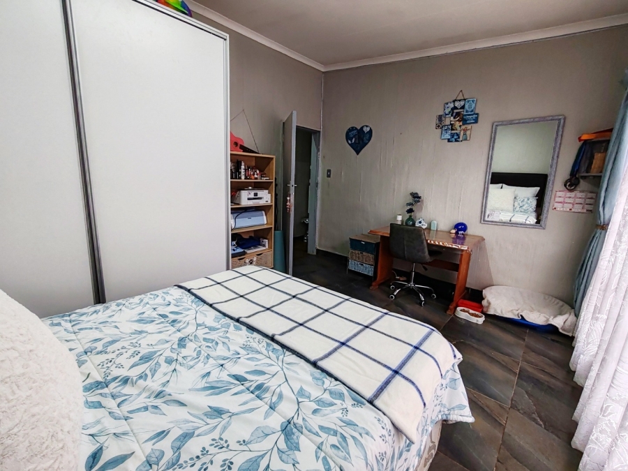 4 Bedroom Property for Sale in Potchefstroom North West